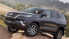  Toyota Fortuner