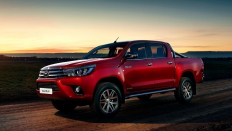   Toyota Hilux ( ) / <br><span> 2.4 / 150 .. /  (6 .) /  </span>