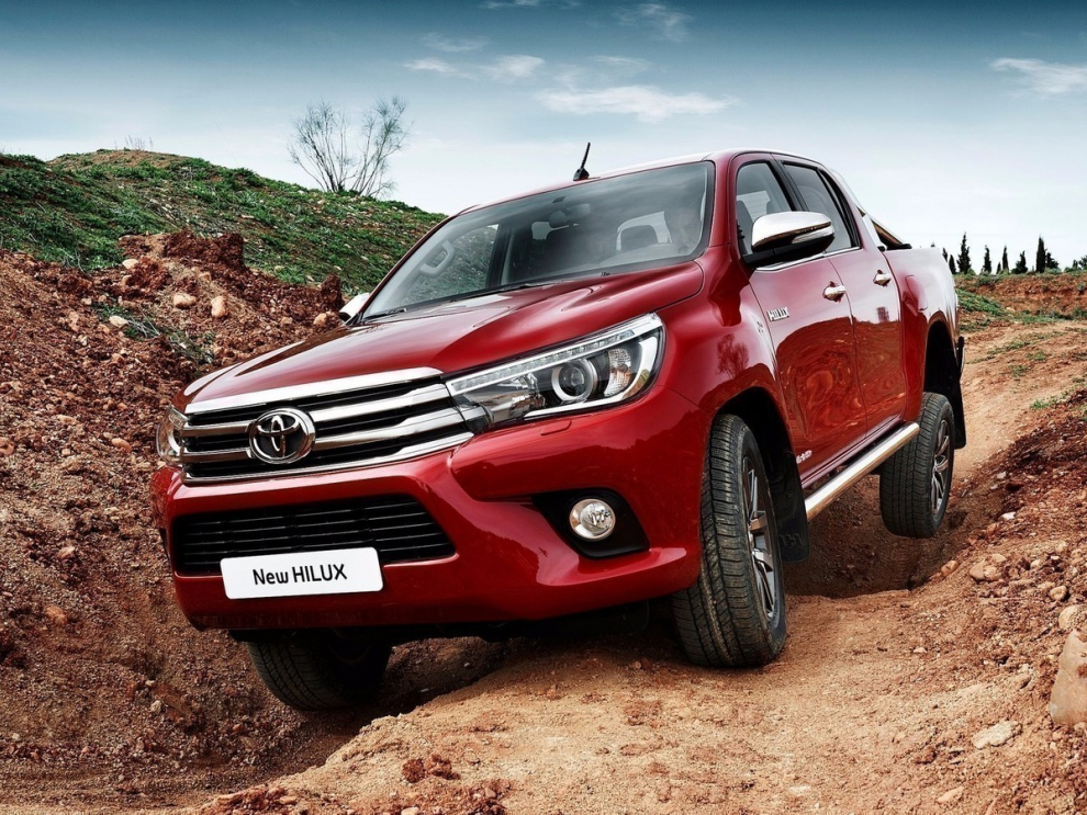 ���� Toyota Hilux