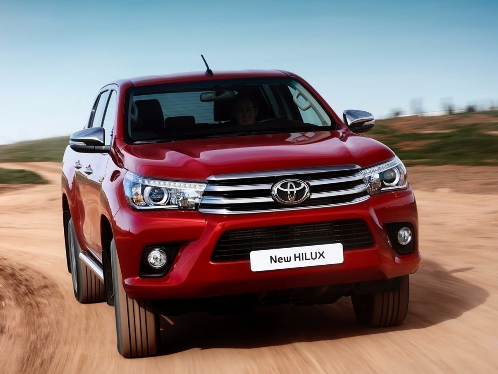 ���� Toyota Hilux