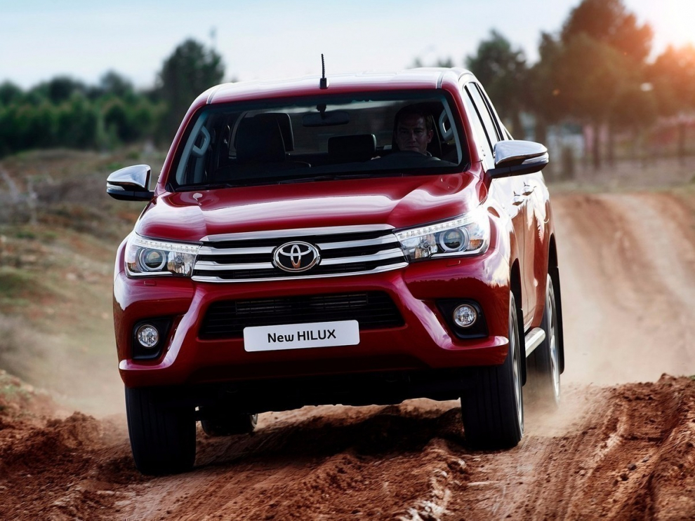 ���� Toyota Hilux
