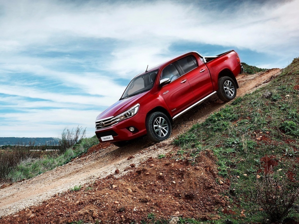 ���� Toyota Hilux