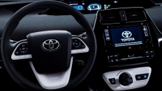 Фото салона Toyota Prius 