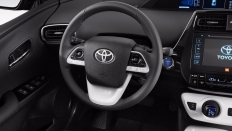 Фото салона Toyota Prius 