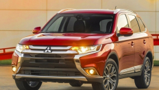   Mitsubishi Outlander / 