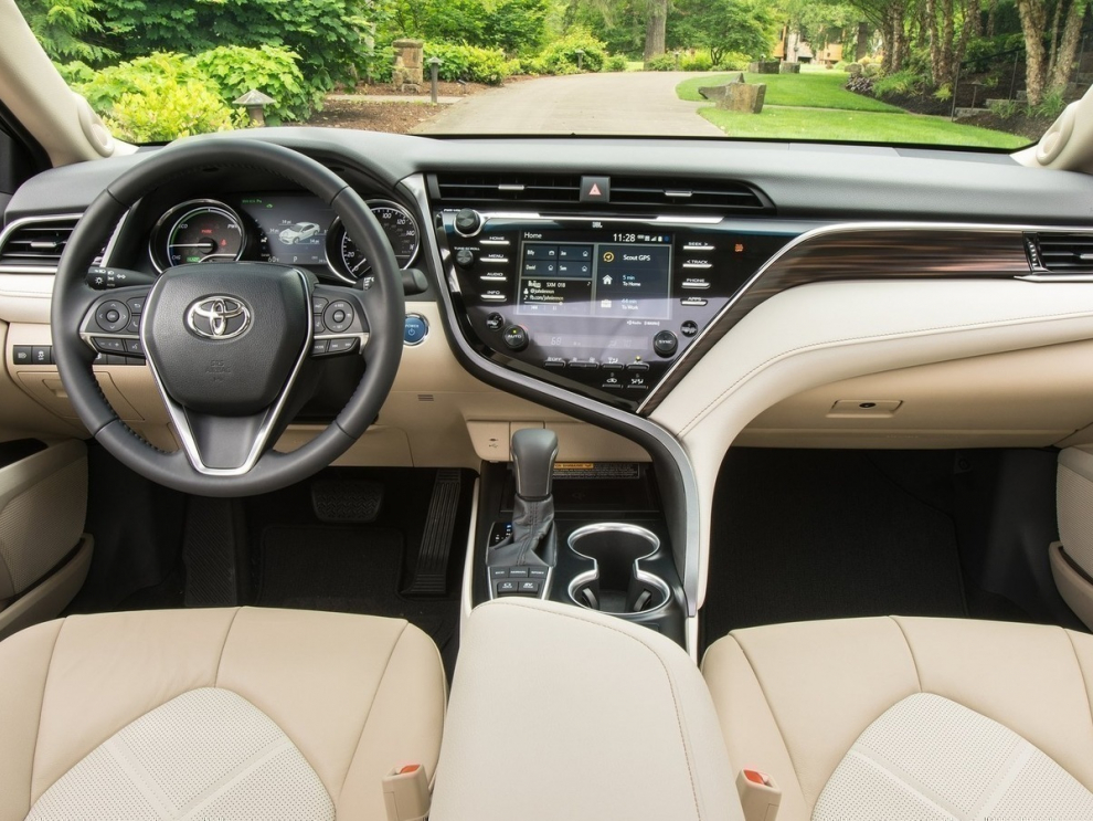 ���� Toyota Camry