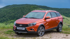   Lada Vesta SW Cross (   ) / Luxe Multimedia<br><span> 1.6 / 106 .. /  (5 .) /  </span>