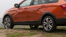   Lada Vesta SW Cross (   ) / Luxe Multimedia<br><span> 1.6 / 106 .. /  (5 .) /  </span>