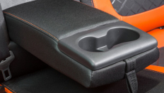   Lada Vesta SW Cross (   ) / Luxe Multimedia<br><span> 1.6 / 106 .. /  (5 .) /  </span>