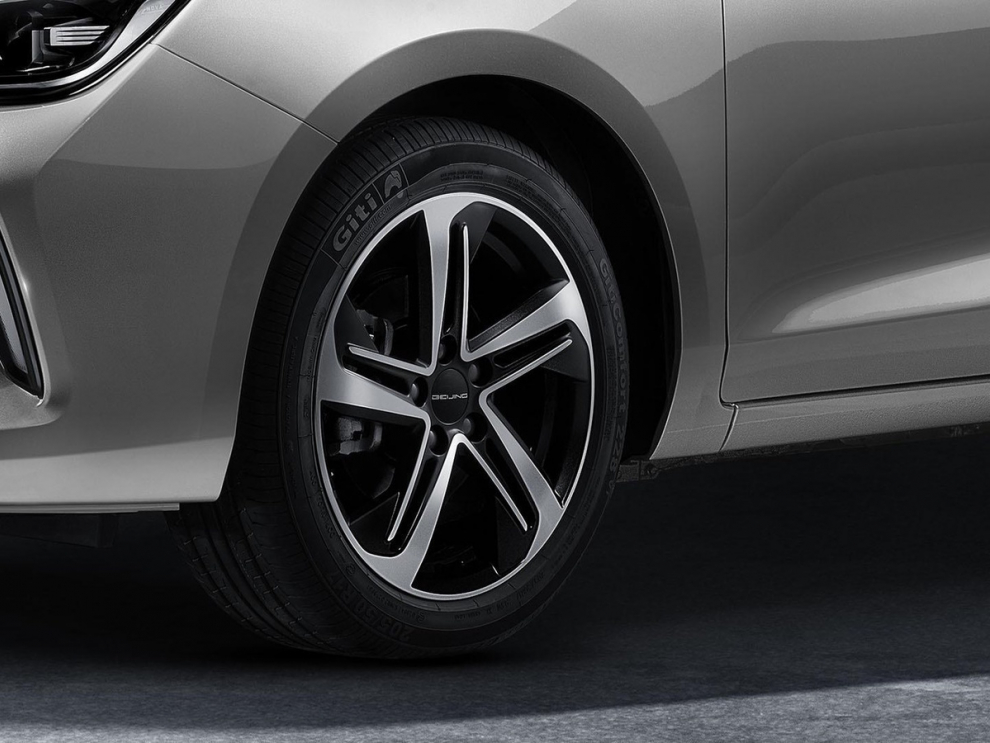 ���� BAIC U5 Plus