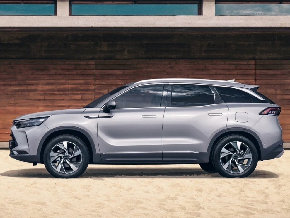 ���� BAIC X7