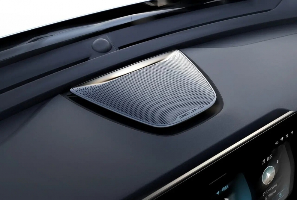 ���� BAIC X75