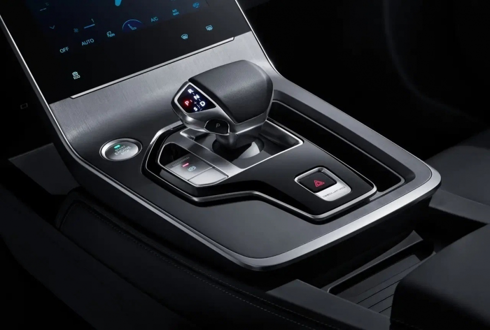 ���� BAIC X75