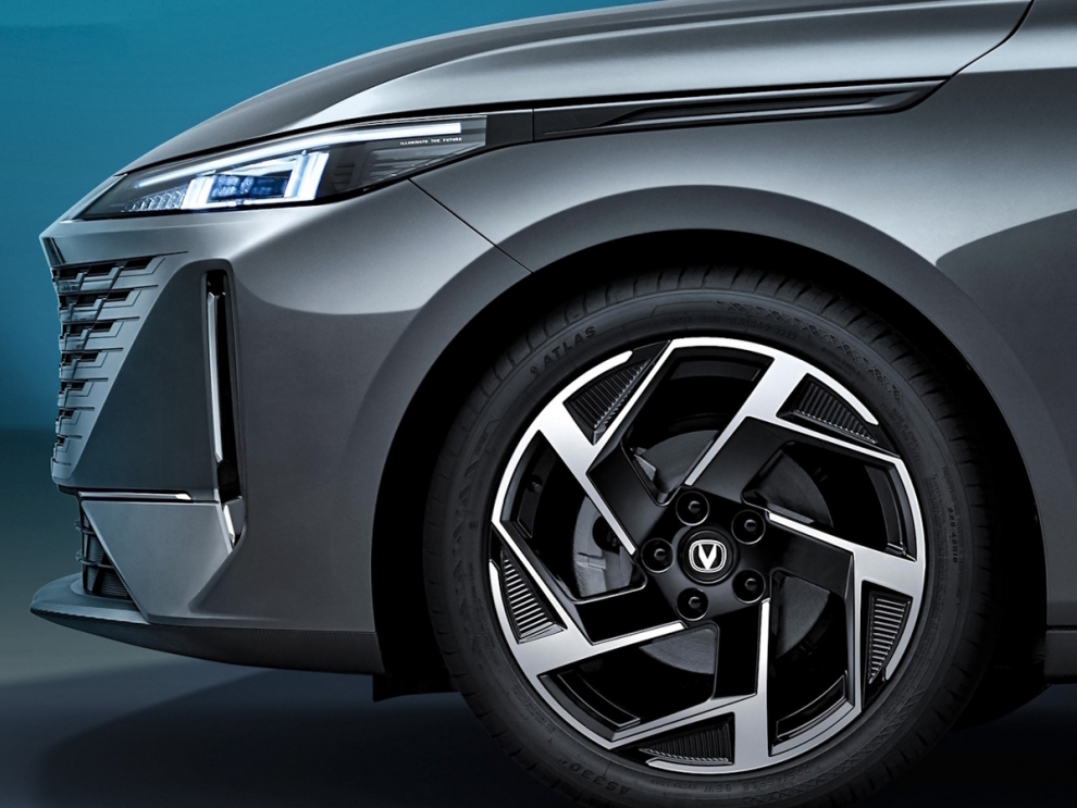 ���� Changan Lamore