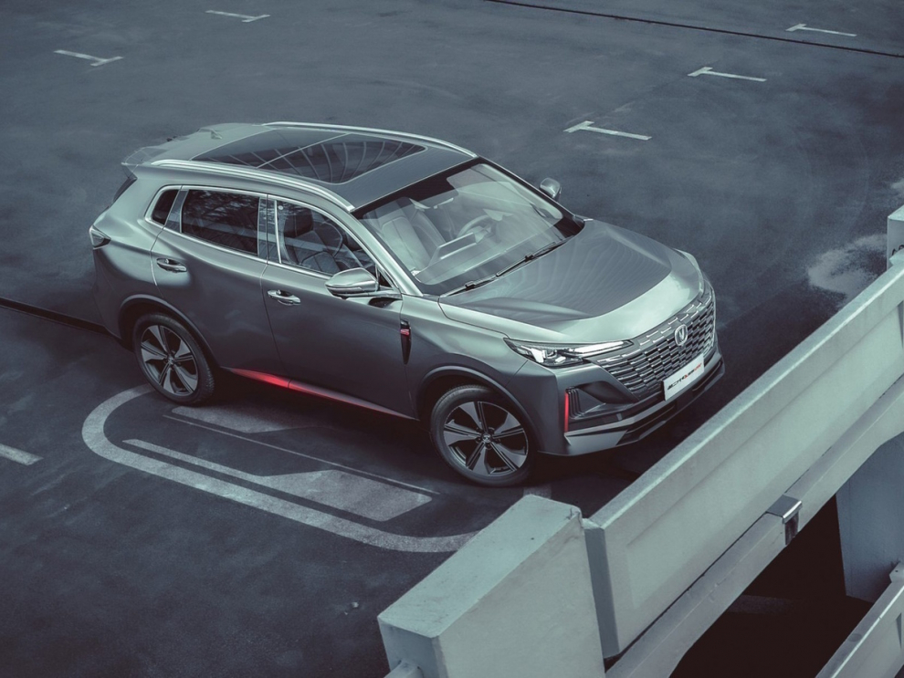 ���� Changan UNI-S / CS55 Plus