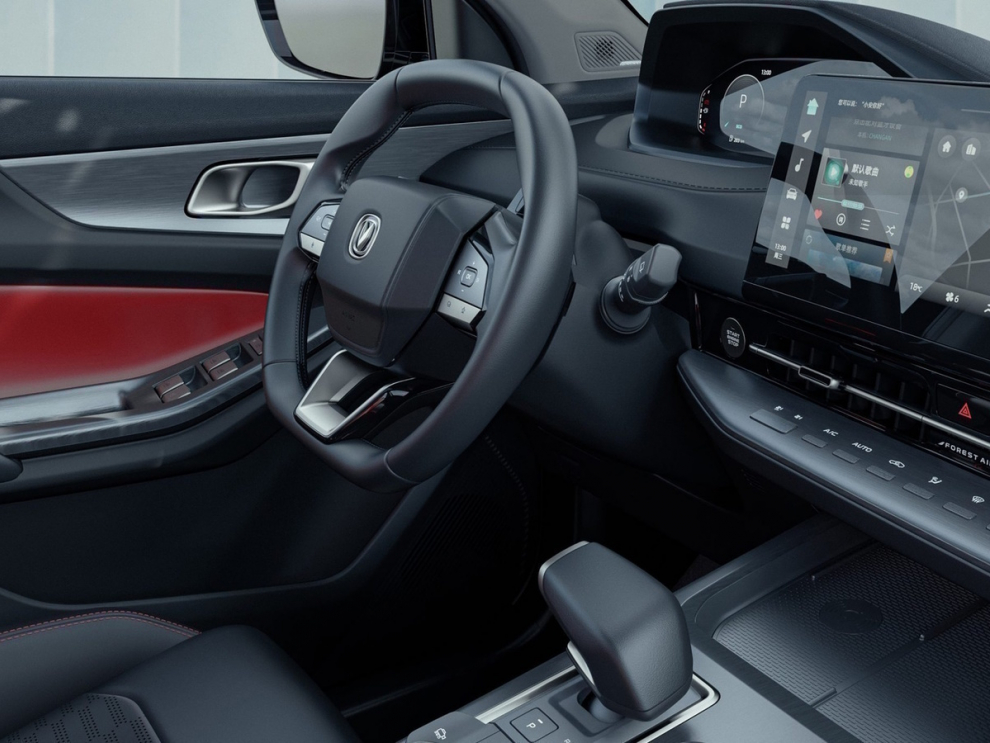 ���� Changan UNI-S / CS55 Plus