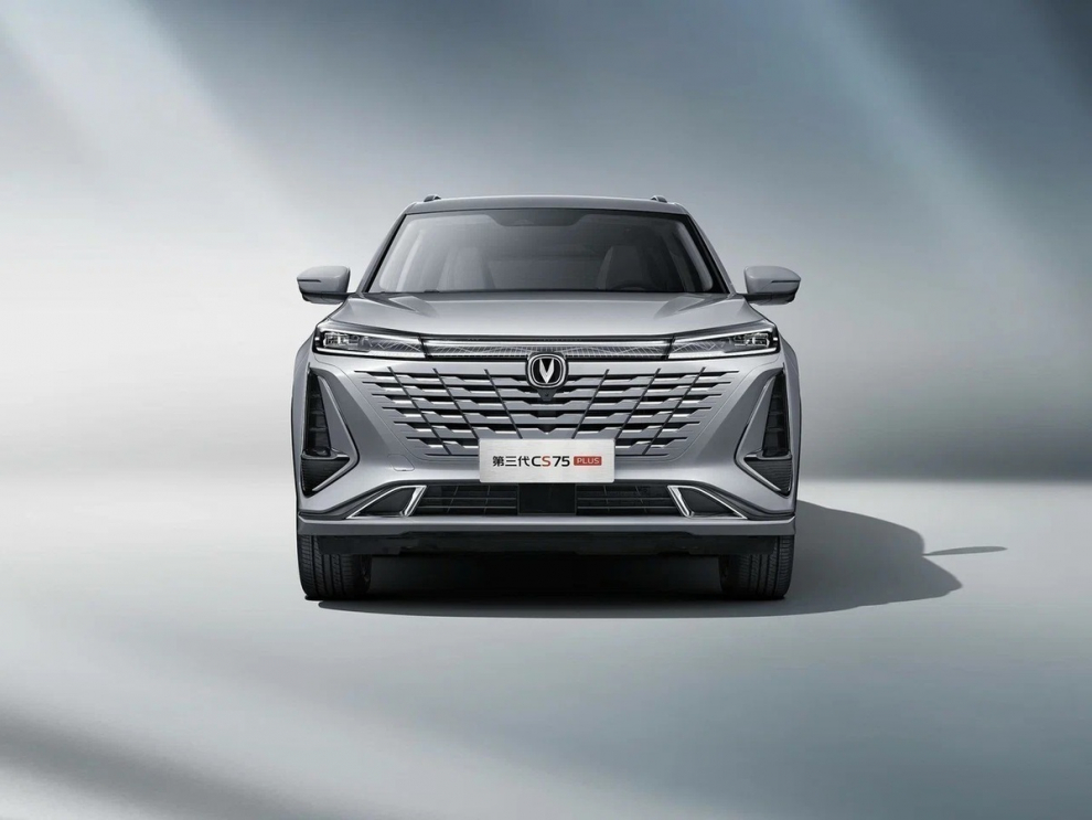 ���� Changan CS75 Plus