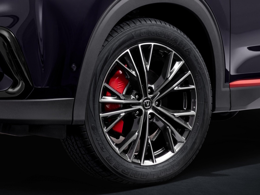 ���� Changan CS85 Coupe