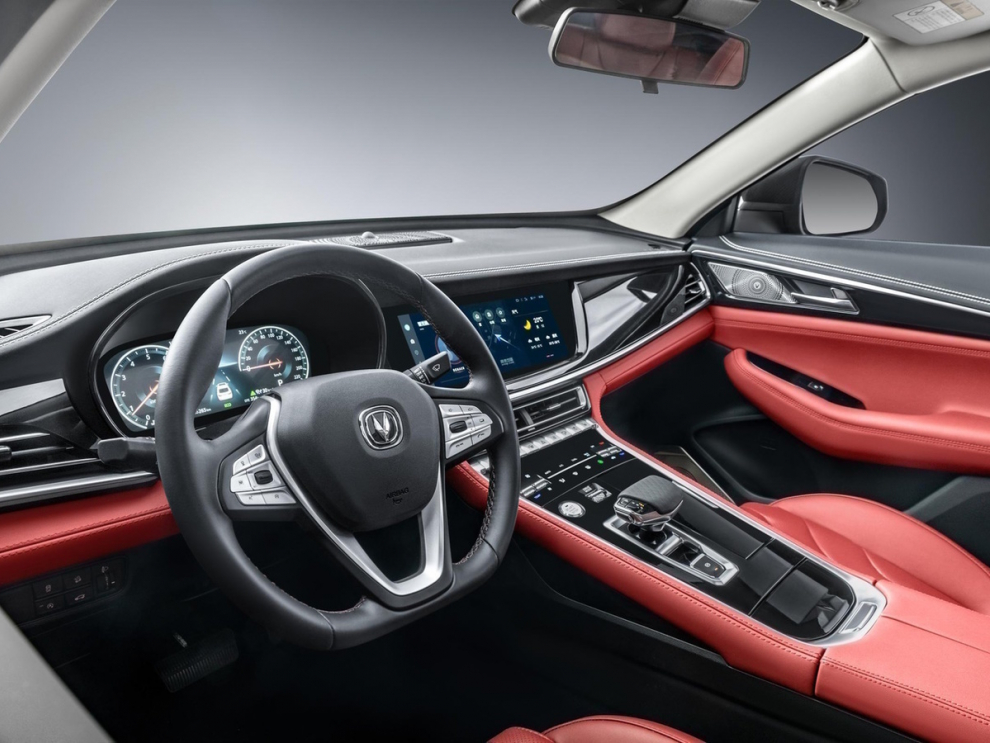 ���� Changan CS85 Coupe