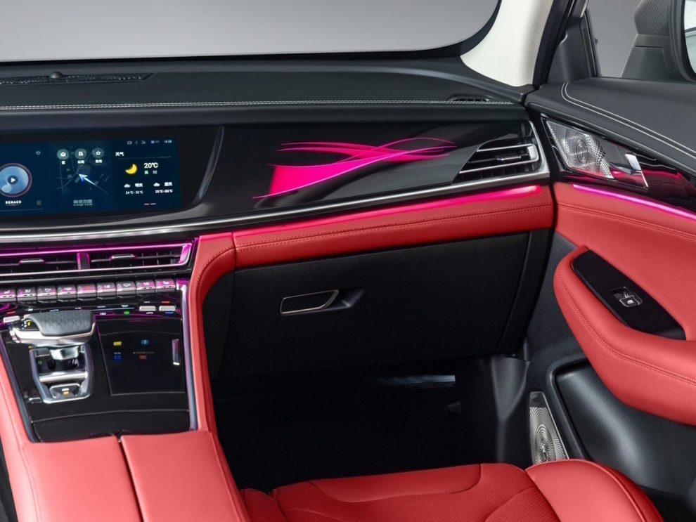 ���� Changan CS85 Coupe