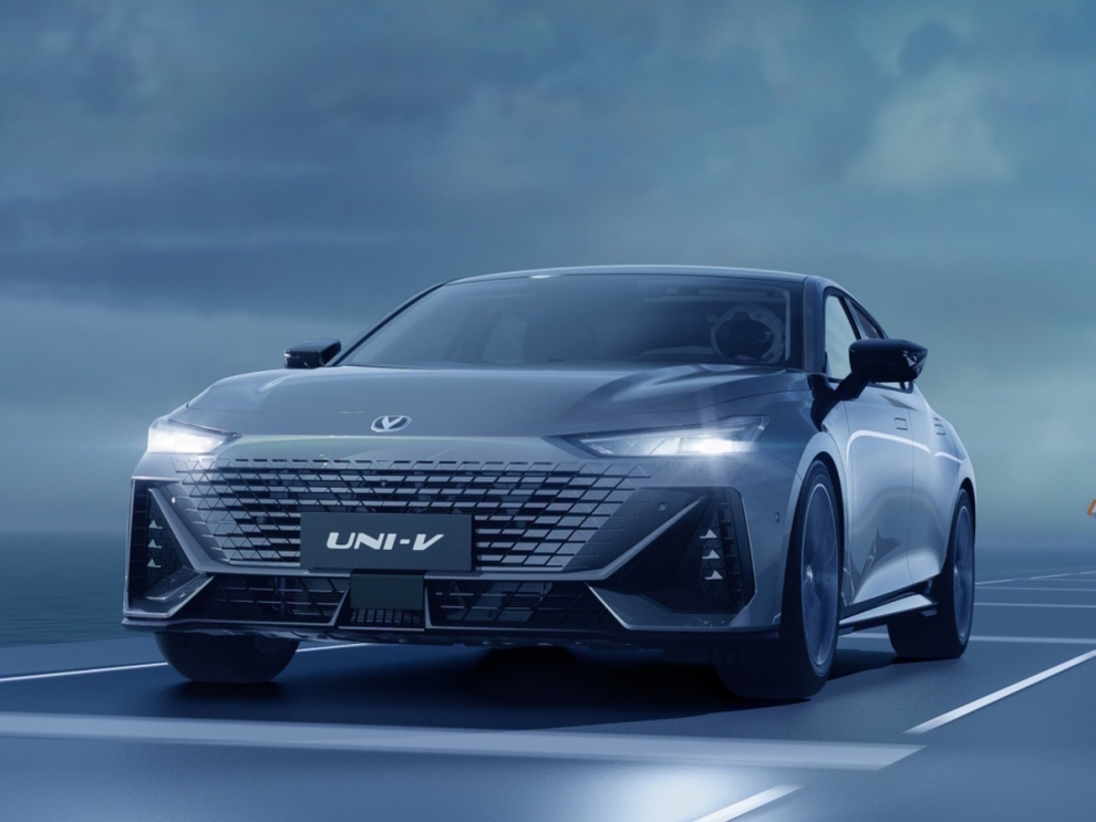 ���� Changan UNI-V