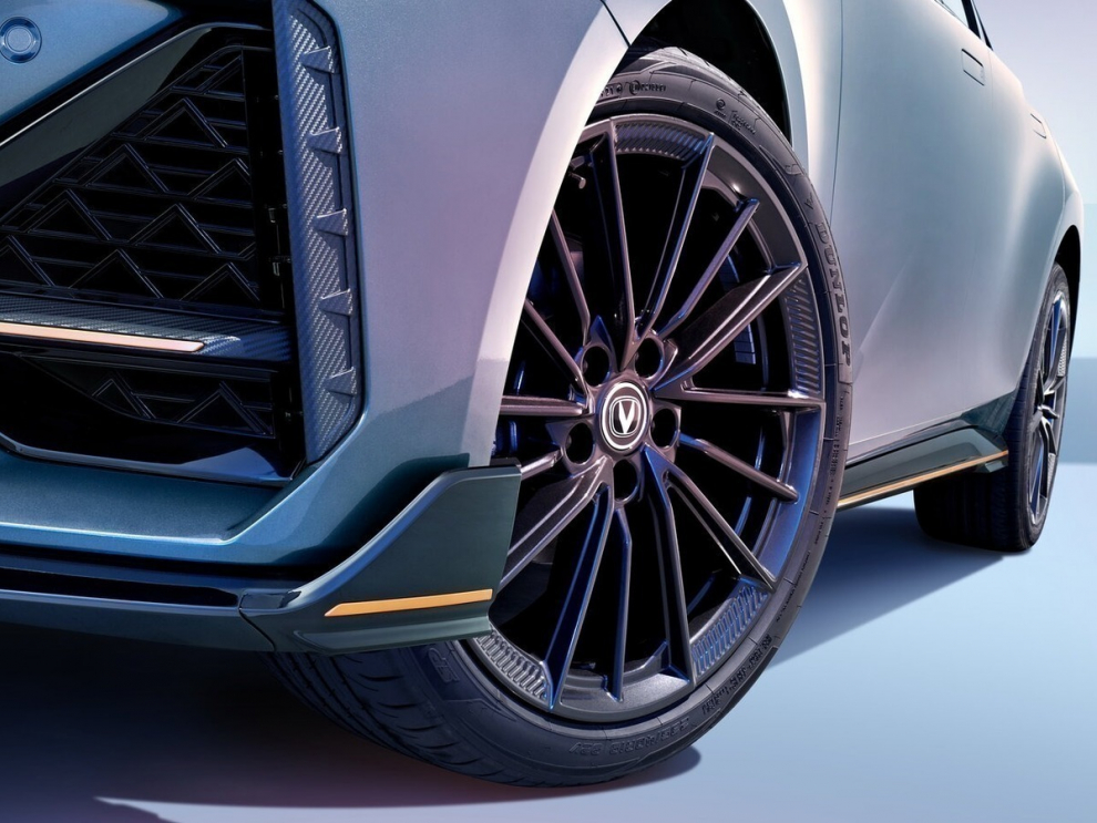 ���� Changan UNI-V