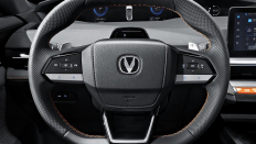   Changan UNI-V ( -) / LX<br><span> 1.5 / 181 .. /  (7 .) /  </span>