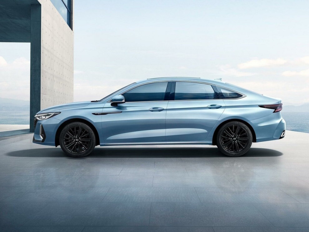 ���� Chery Arrizo 8