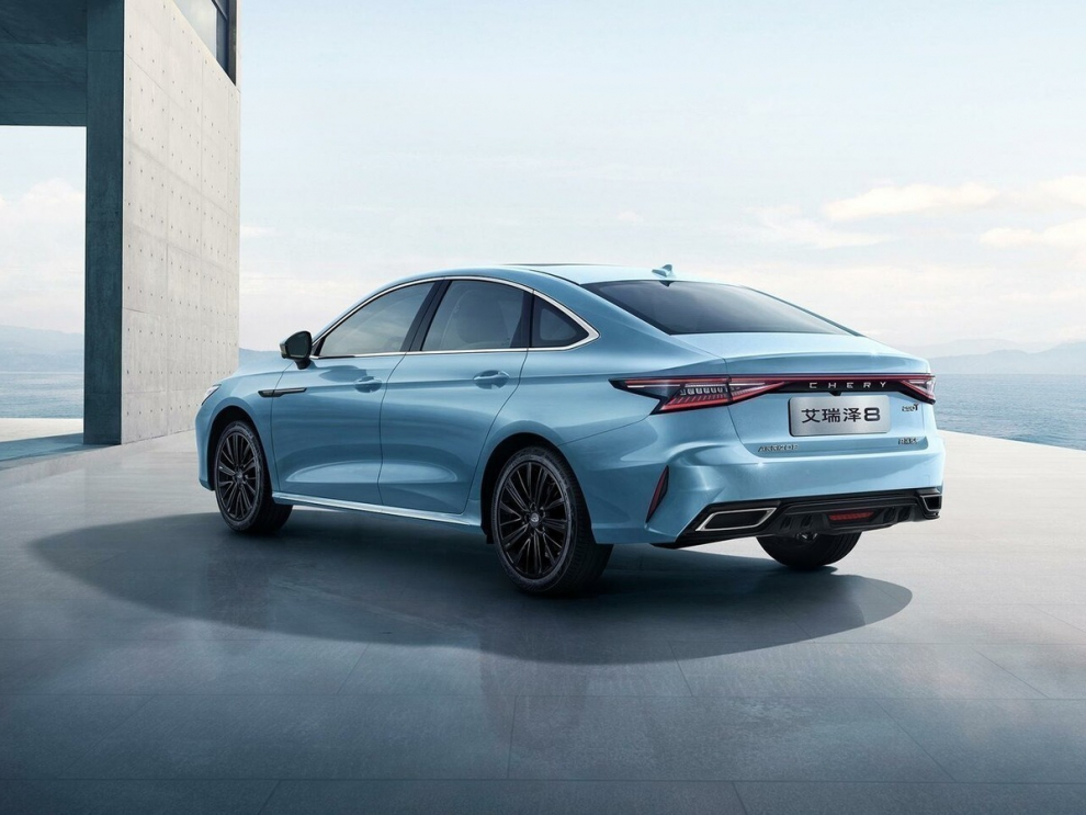 ���� Chery Arrizo 8