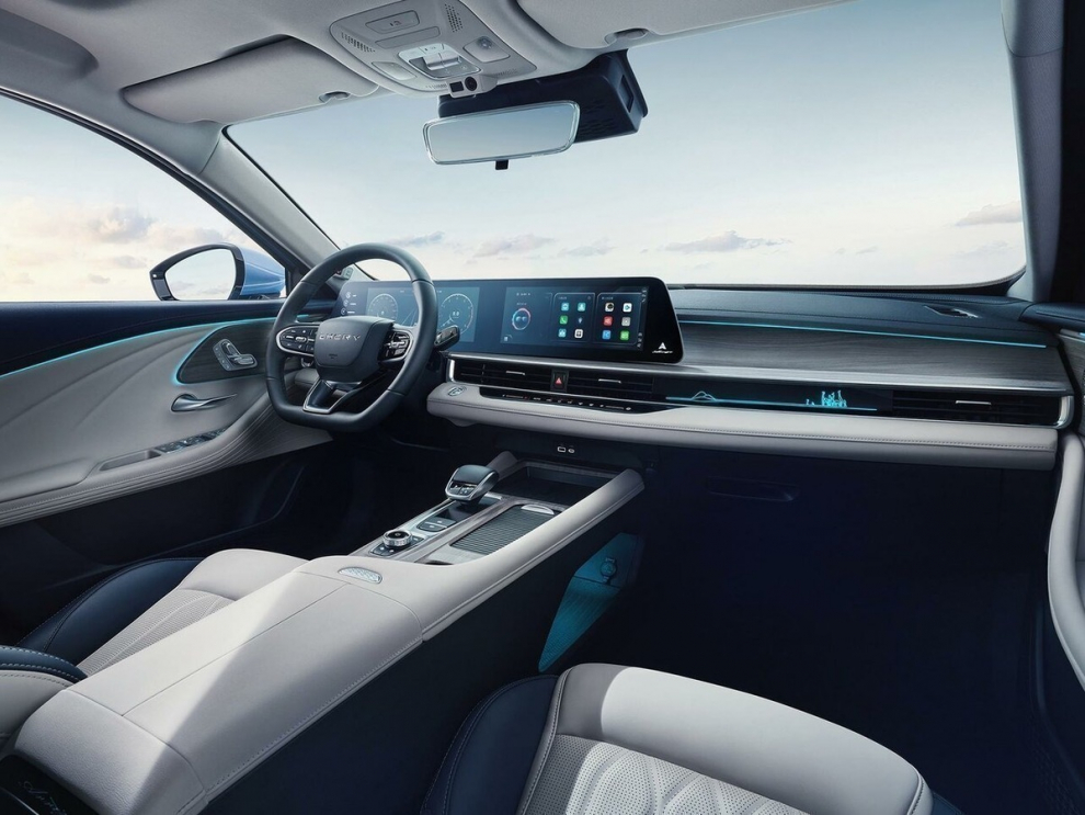 ���� Chery Arrizo 8