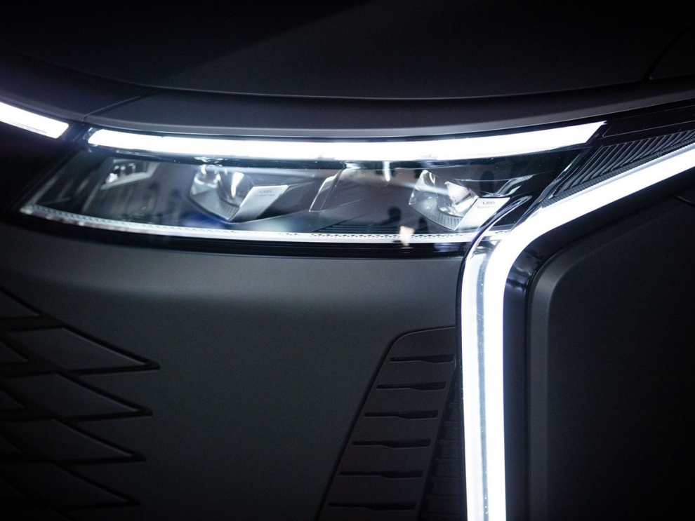 ���� EXEED RX