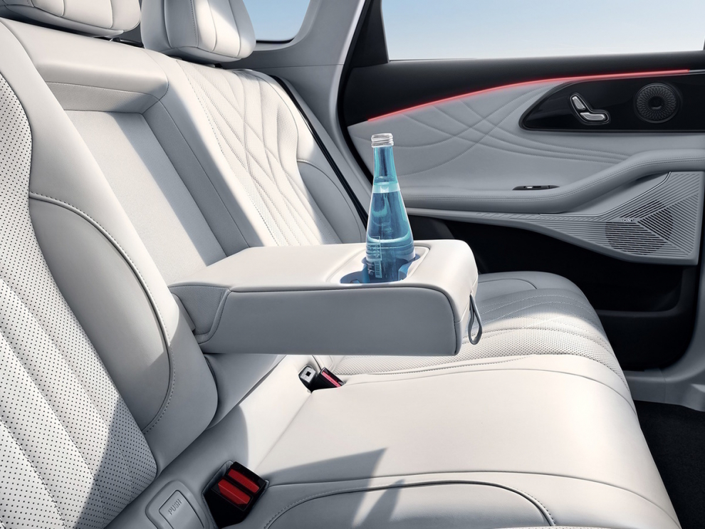 ���� EXEED RX