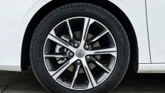  Geely Emgrand New 