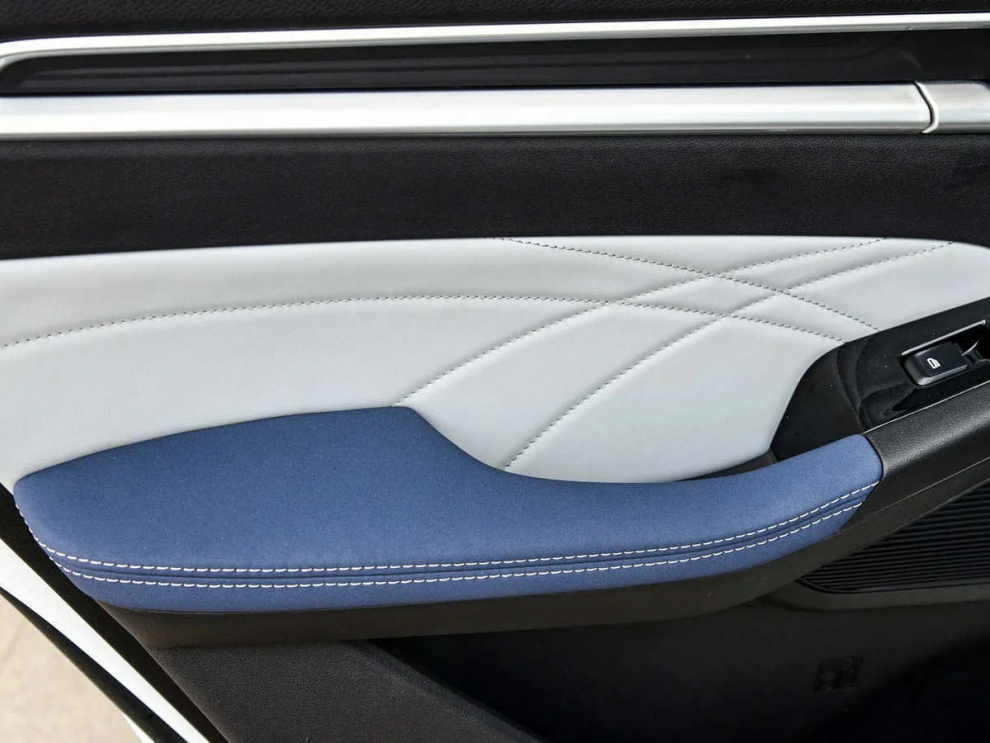 ���� Geely Emgrand New