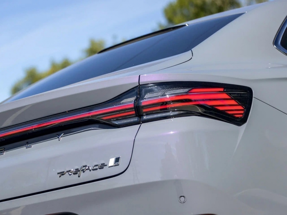 ���� Geely Preface