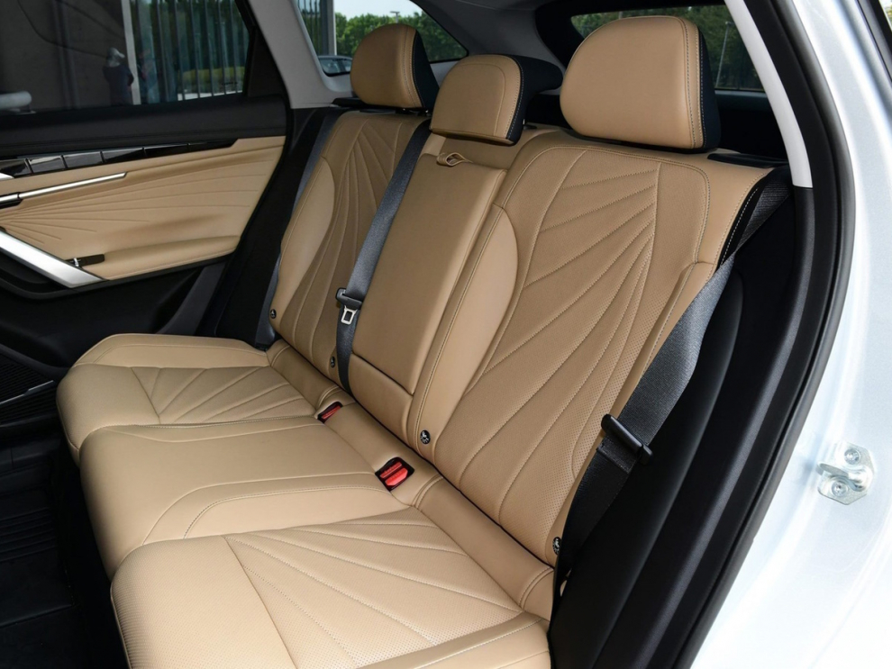 ���� Geely Atlas New