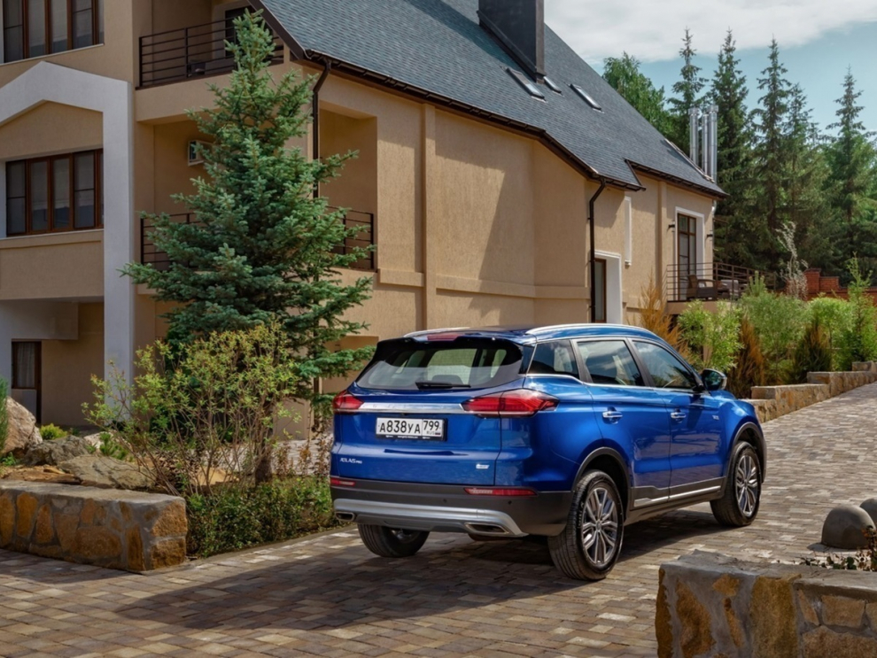 ���� Geely Atlas PRO
