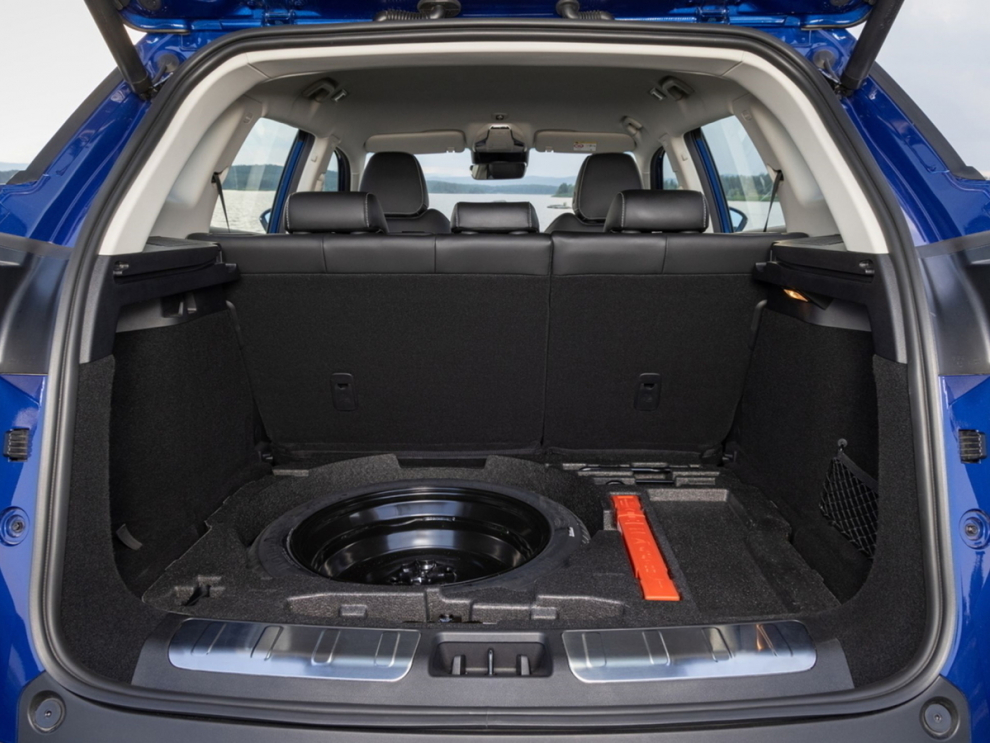 ���� Geely Atlas PRO