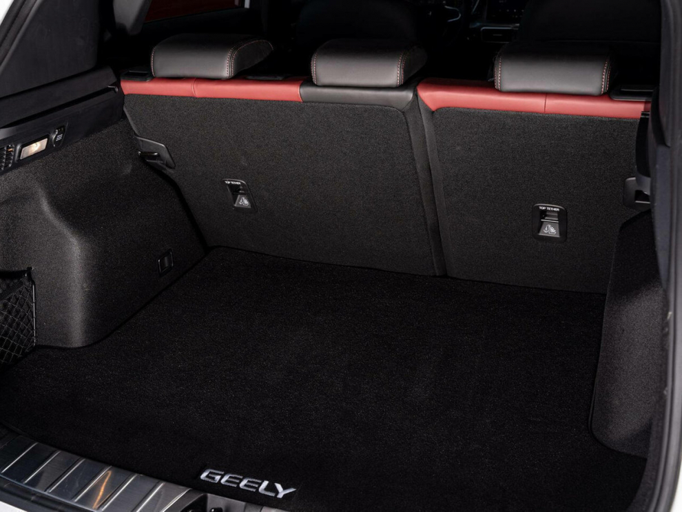 ���� Geely Coolray 