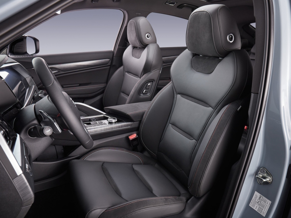 ���� Geely Tugella New