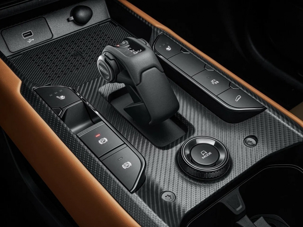 ���� Haval H7