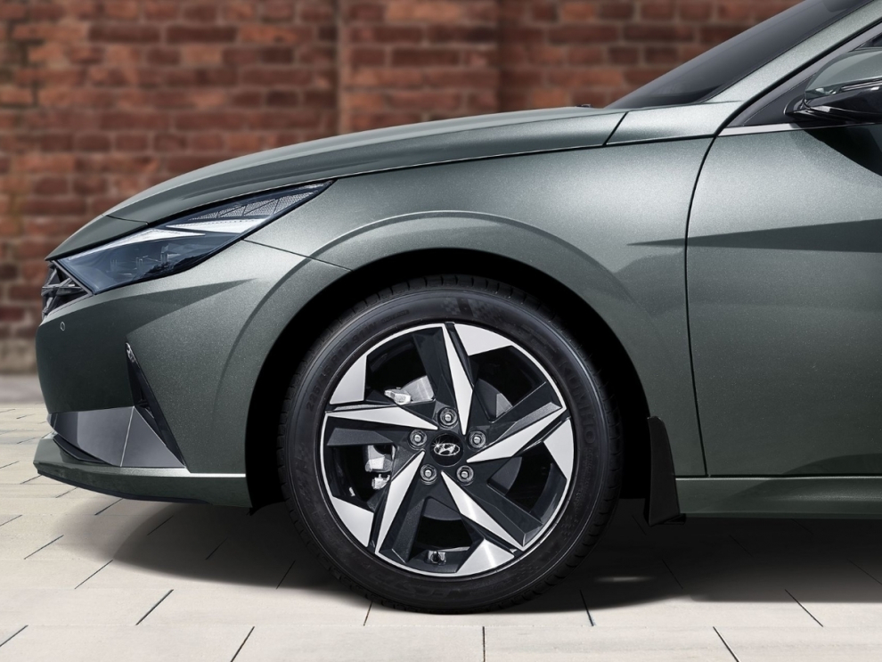 ���� Hyundai ����� Elantra