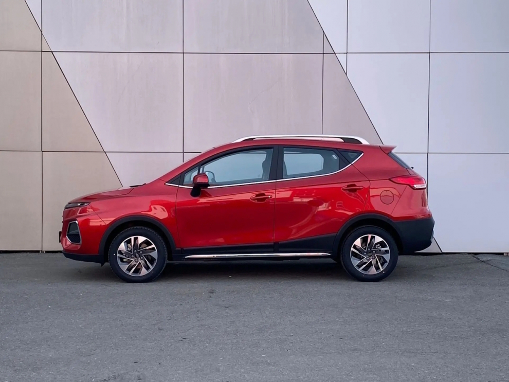 ���� JAC JS3