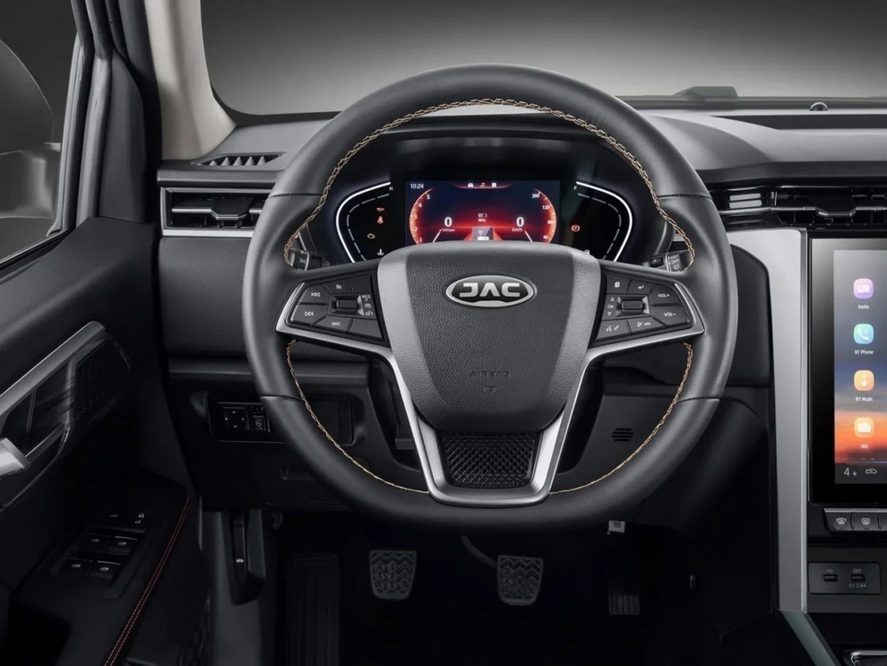 ���� JAC T8 PRO