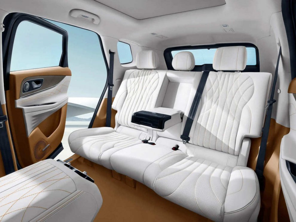 ���� JAECOO J8