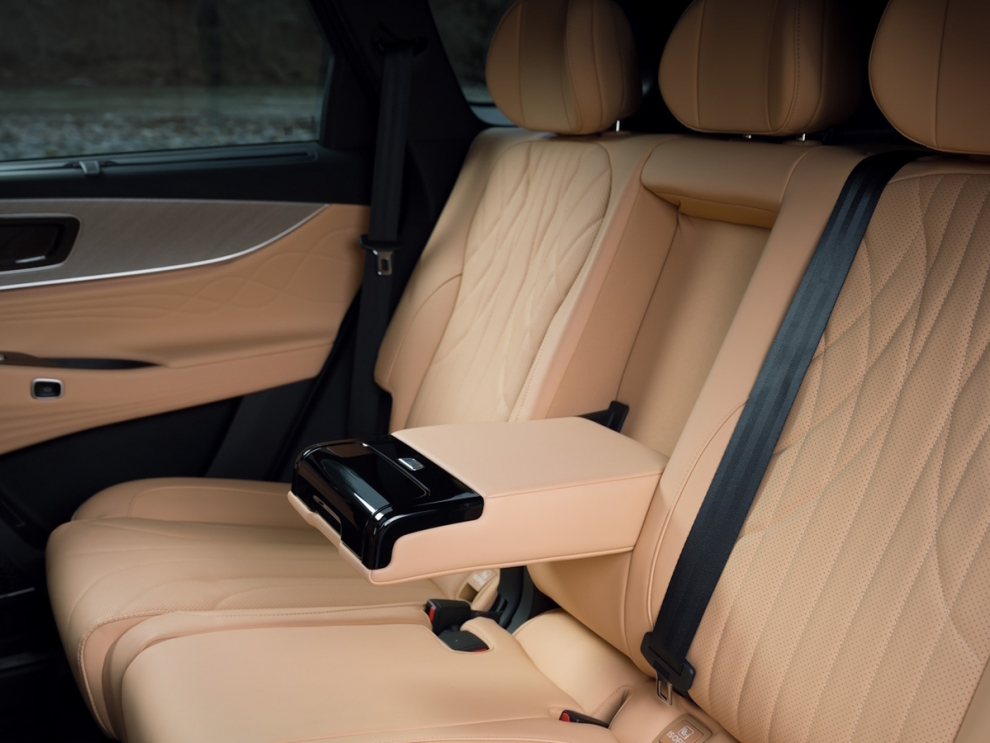 ���� JAECOO J8