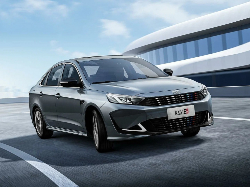 ���� KAIYI E5