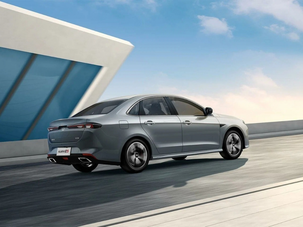 ���� KAIYI E5