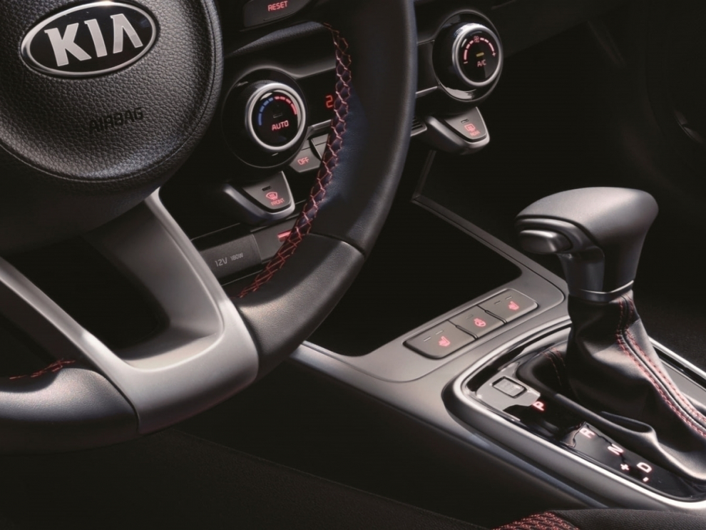 ���� Kia Rio X