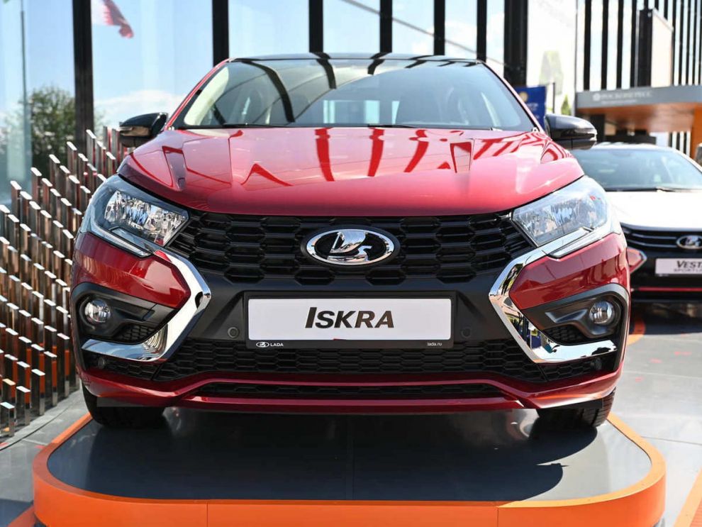 ���� Lada Iskra